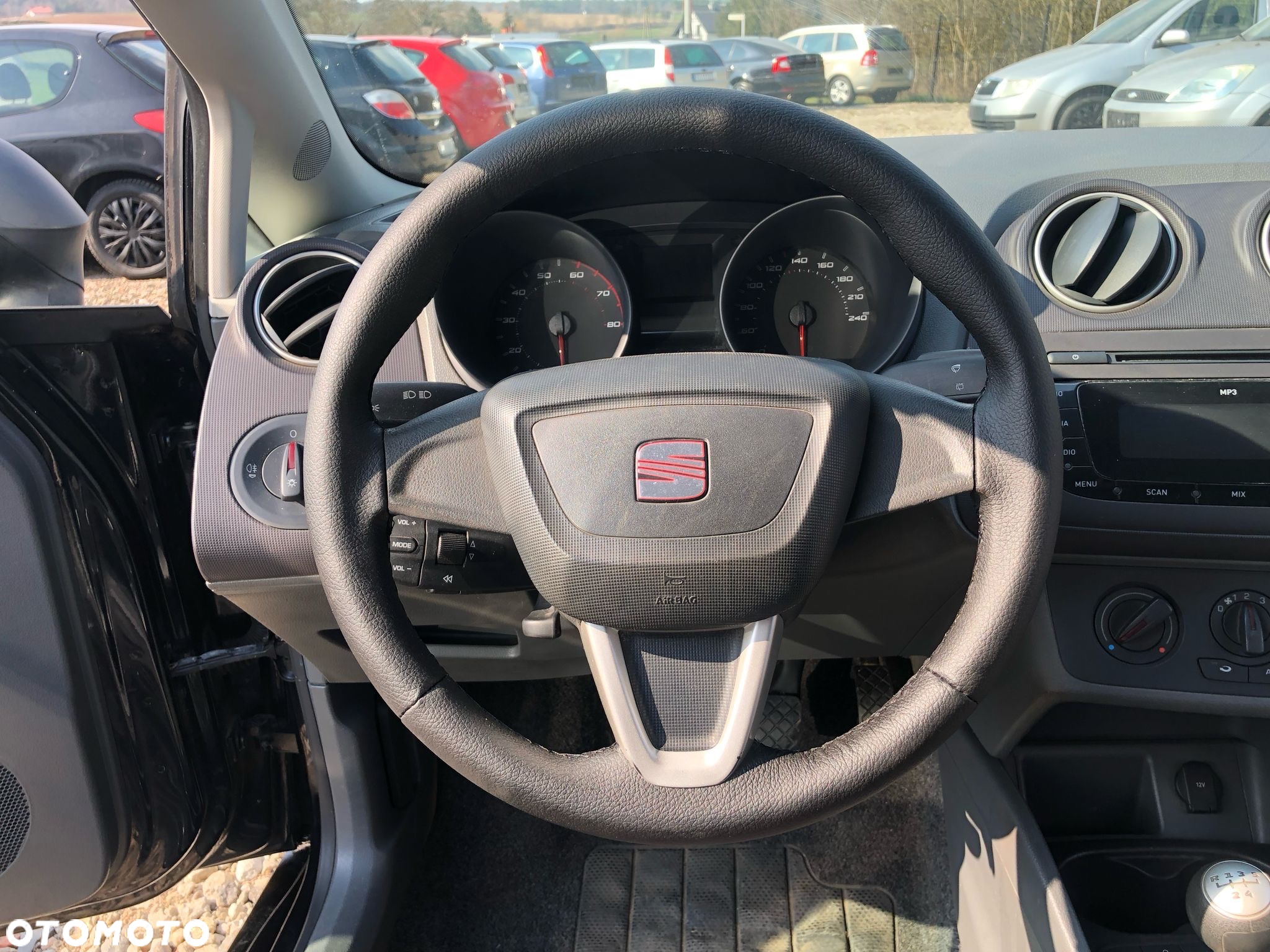 Seat Ibiza SC 1.4 16V Style - 9