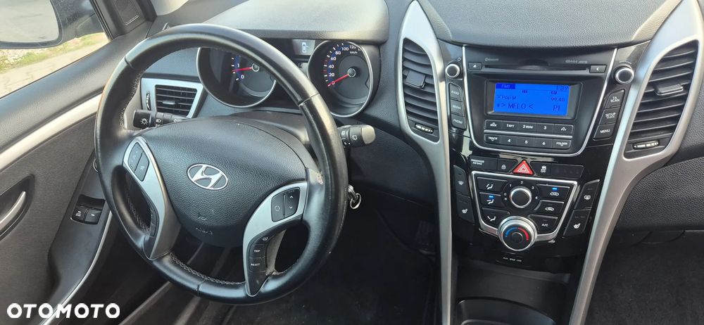 Hyundai i30 1.4 Trend - 15