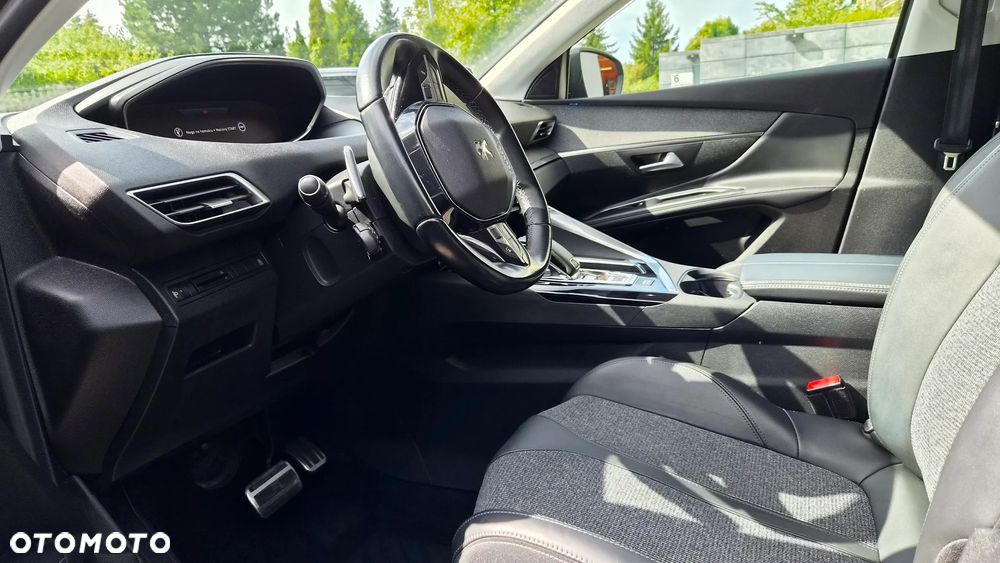Peugeot 5008 1.2 PureTech Allure S&S EAT8 - 10