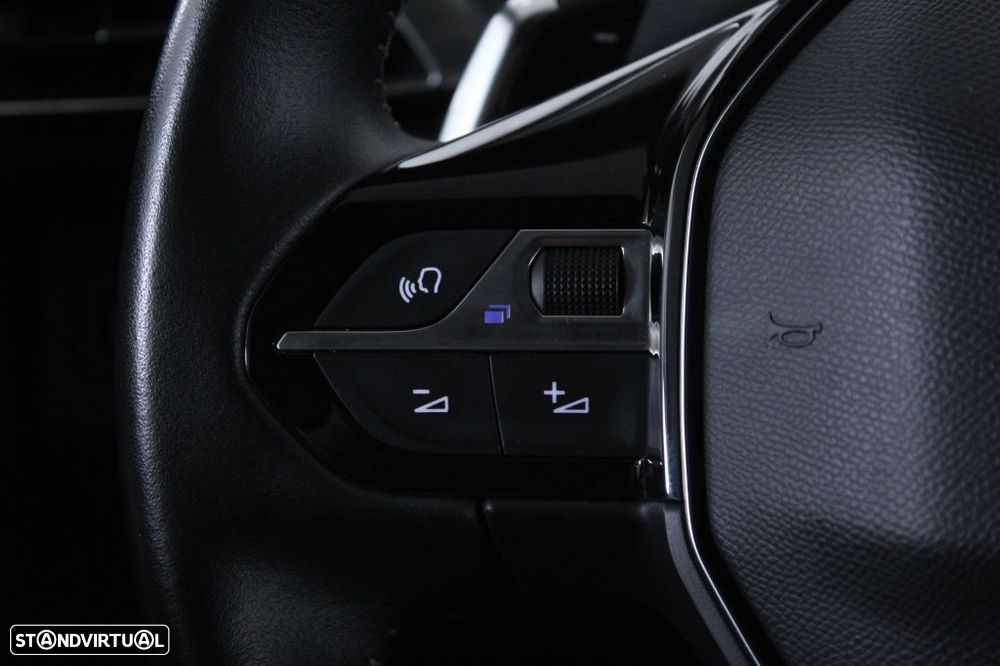 Peugeot 5008 1.5 BlueHDi Allure Pack EAT8 - 22
