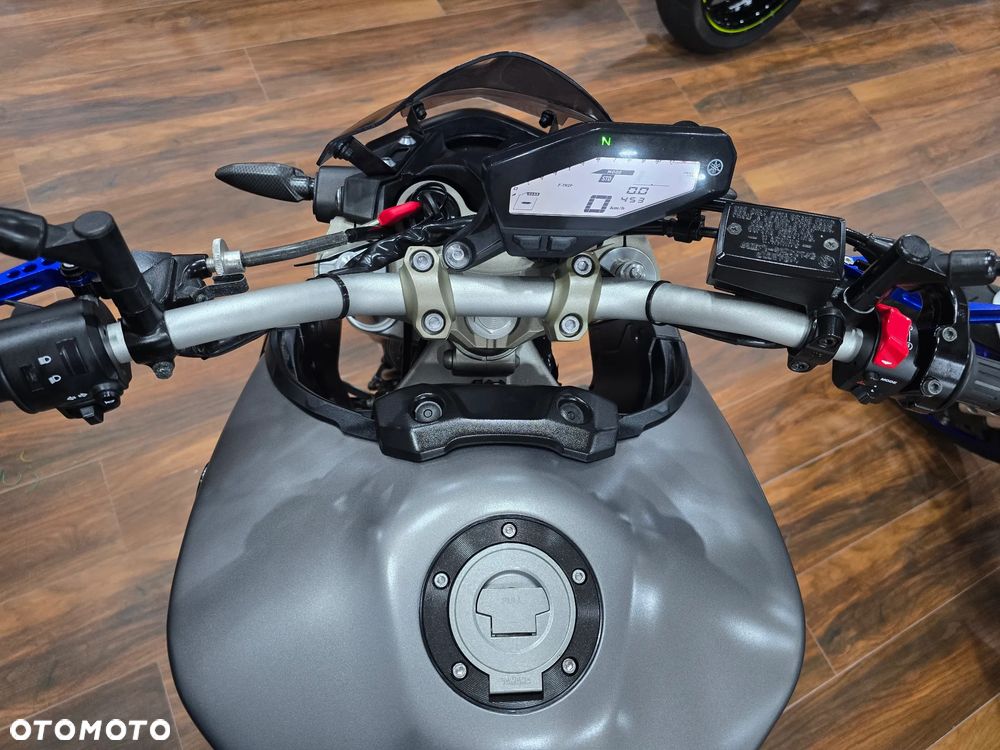 Yamaha MT - 4