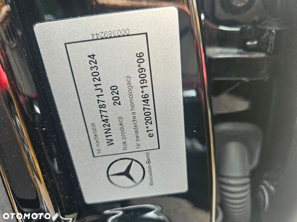 Mercedes-Benz GLA 200 - 6