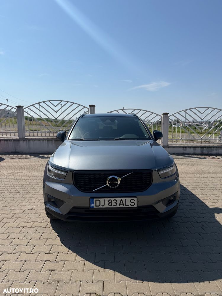 Volvo XC 40 D4 AWD R-Design - 5