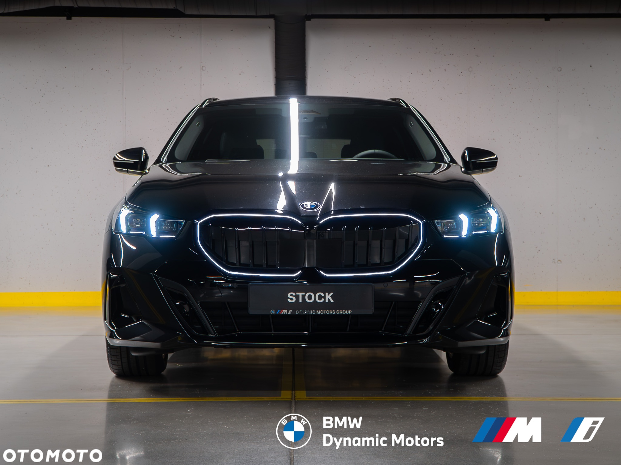 BMW Seria 5 520d xDrive Touring - 2