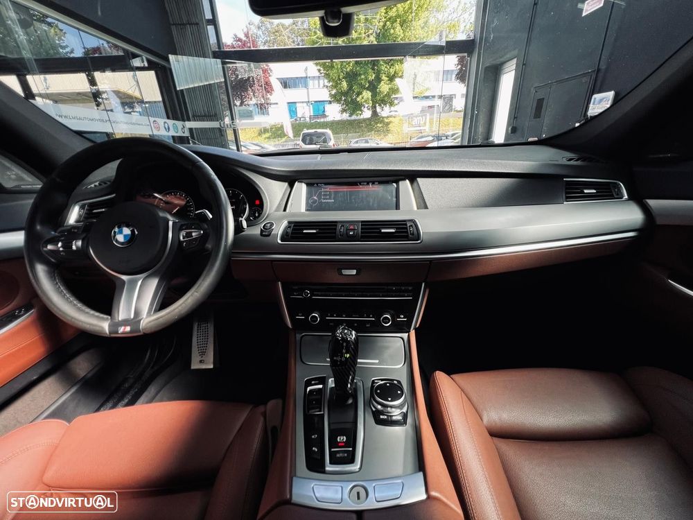 BMW 520 Gran Turismo d Pack M - 20