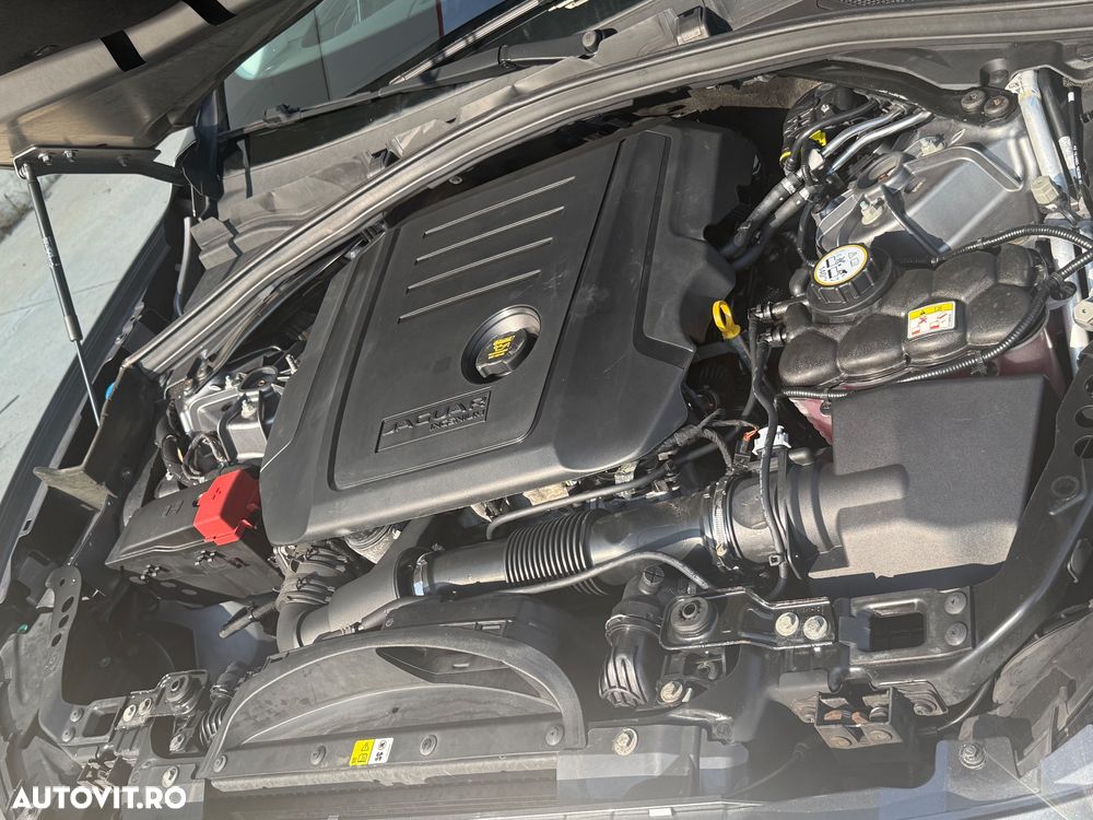 Jaguar F-Pace 20d Aut. R-Sport - 7