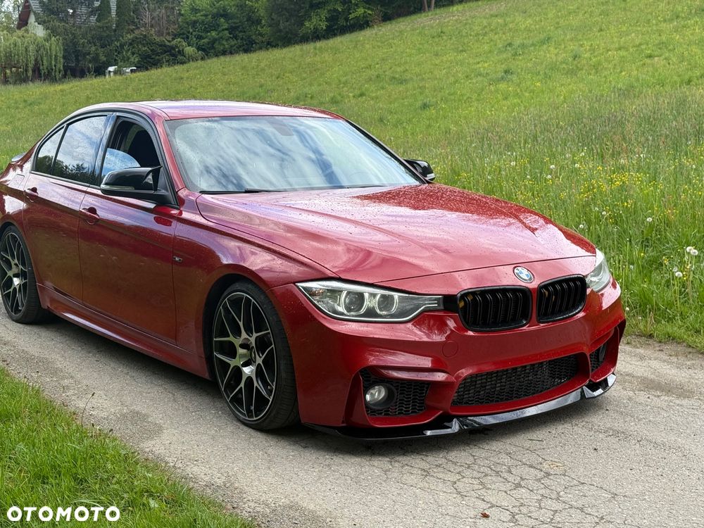 BMW Seria 3 328i M Sport - 10