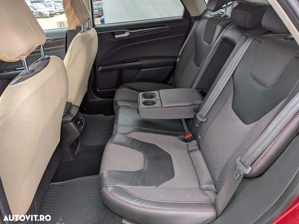 Ford Mondeo 2.0 TDCI Powershift AWD Titanium - 18