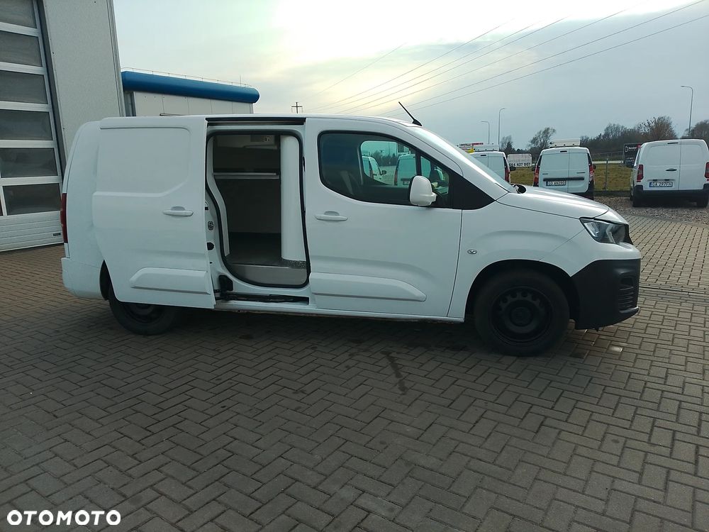 Peugeot Partner Proace Berlingo Combo Doblo L2 Izoterma Chłodnia Salon PL półka Inox 3 osoby - 14