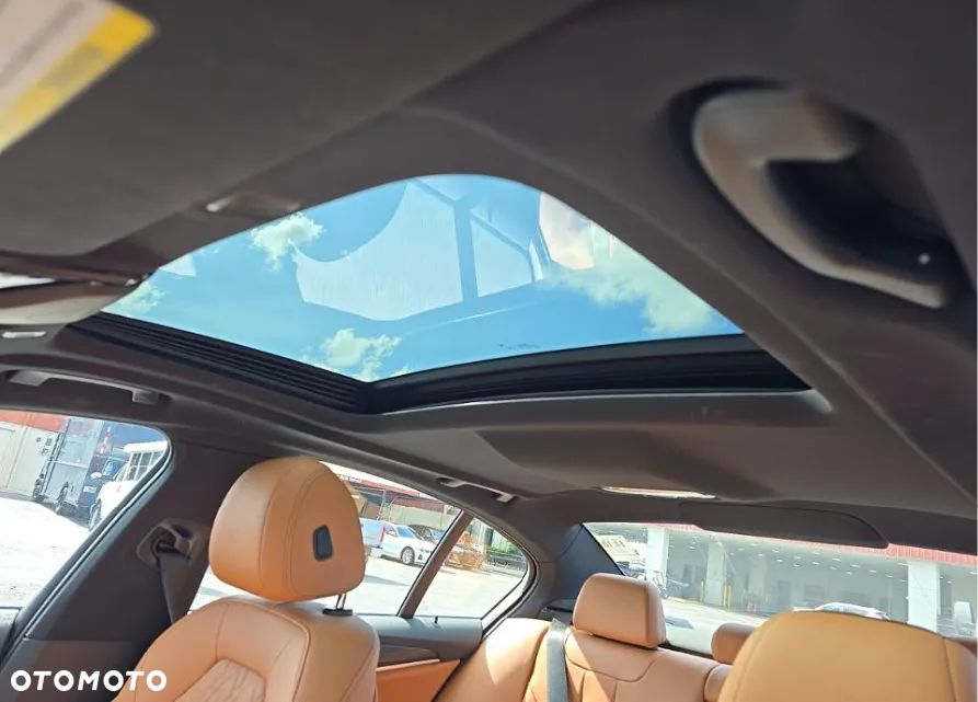 BMW Seria 5 540i xDrive M Sport sport - 12