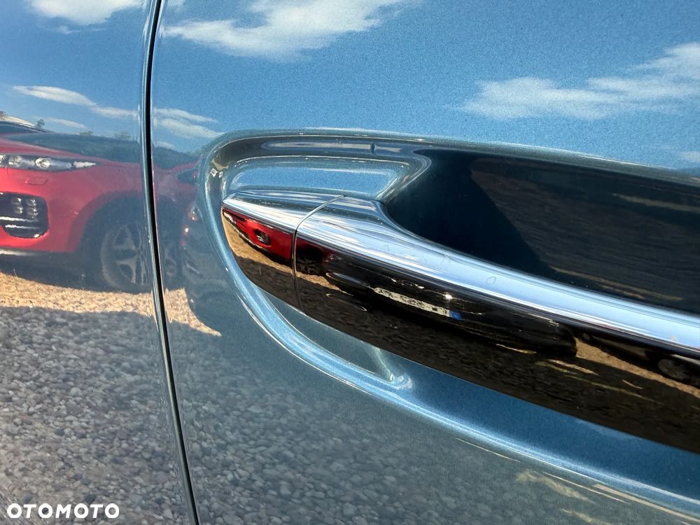 Citroën C4 Picasso 2.0 HDi FAP Exclusive - 10