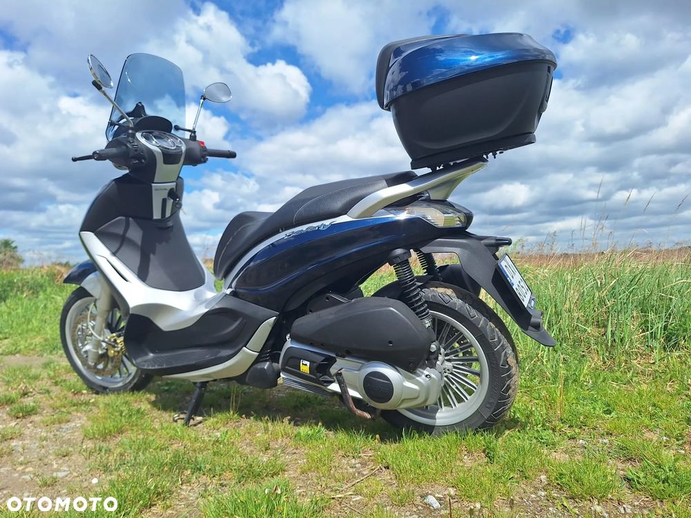 Piaggio Beverly - 4