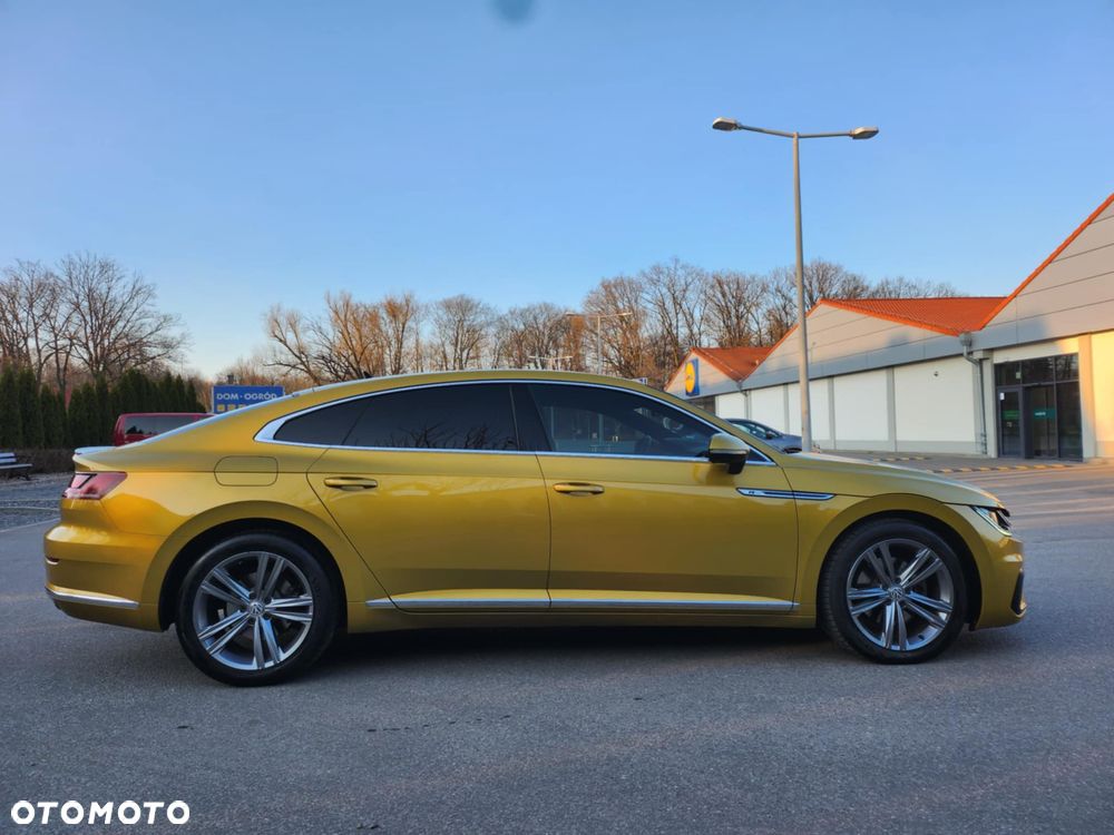 Volkswagen Arteon 2.0 TDI SCR R-Line DSG - 12
