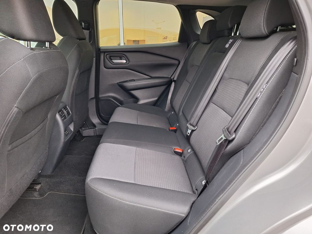 Nissan Qashqai 1.3 DIG-T MHEV N-Connecta - 8