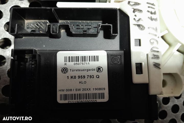 Motoras macara geam spate dreapta 1K0959793Q / 5N0959701 / 0130822467 - 3