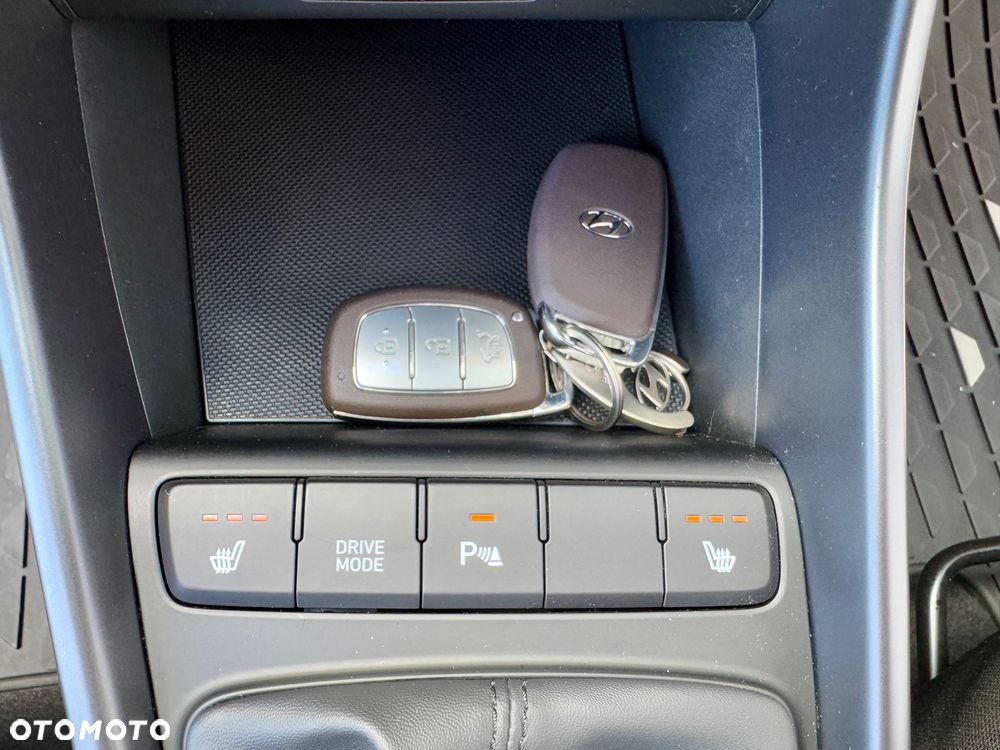 Hyundai i20 - 21