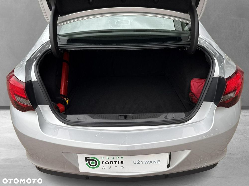 Opel Astra 1.4 T Active - 10