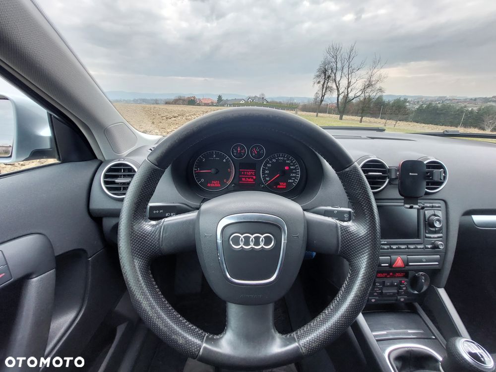 Audi A3 Sportback 2.0 TDI quattro Ambition - 12