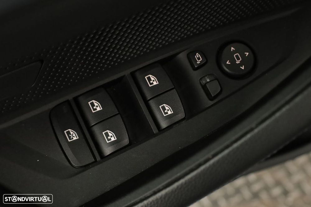 BMW 420 Gran Coupé d Pack Desportivo M Auto - 20