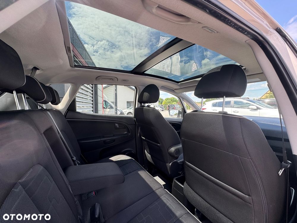 Kia Venga 1.4 CRDi 90 Business Line - 13