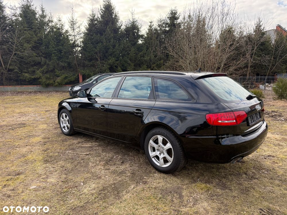 Audi A4 Avant 2.0 TDI DPF multitronic Ambiente - 2
