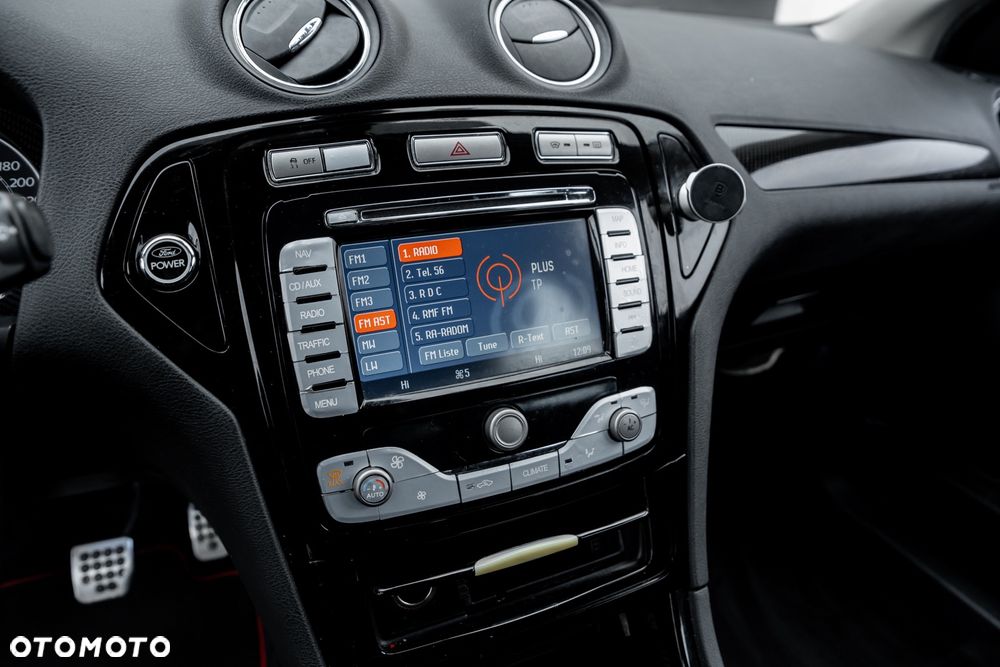 Ford Mondeo 2.5 Titanium S - 28