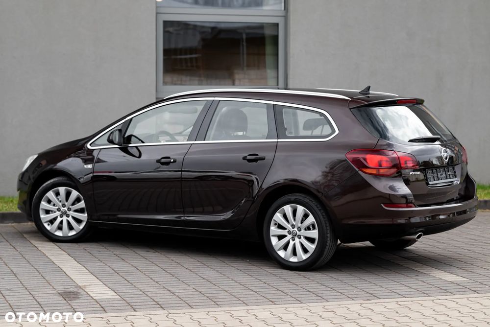 Opel Astra - 4