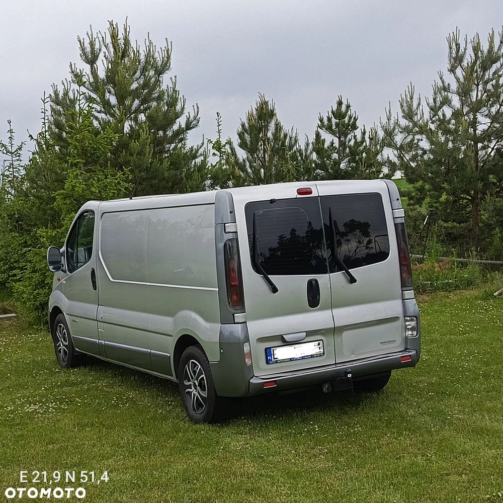 Renault Trafic - 26