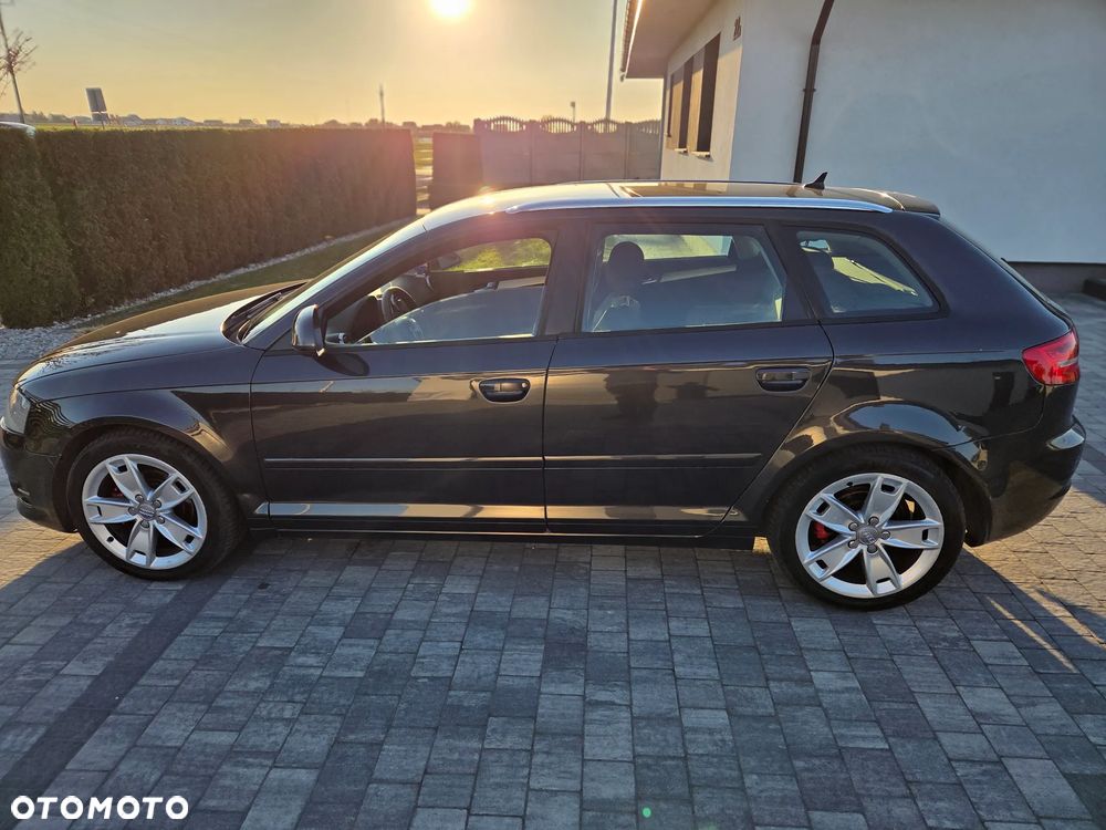 Audi A3 Sportback 1.9 TDI Attraction - 8