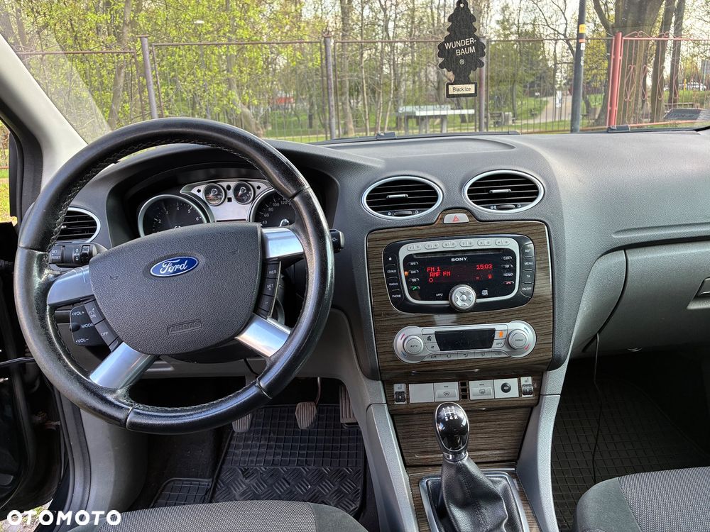 Ford Focus - 7