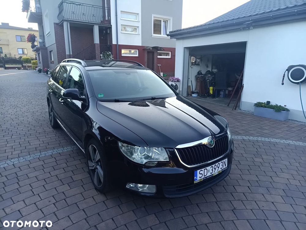 Skoda Superb 2.0 TDI Comfort DSG - 1