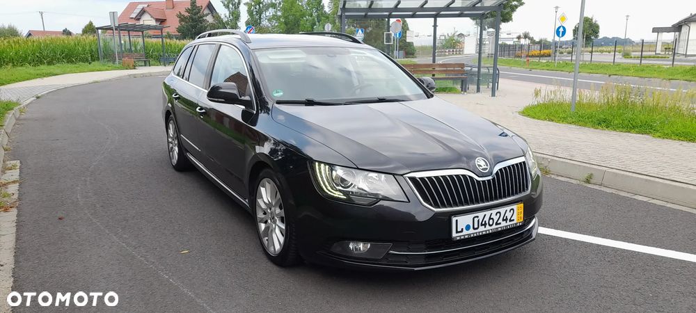 Skoda Superb 2.0 TDI Exclusive - 19