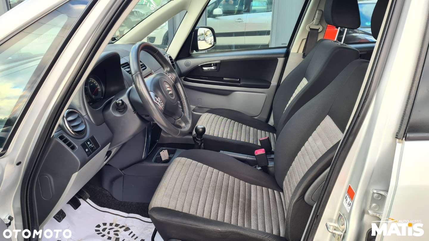 Suzuki SX4 - 6