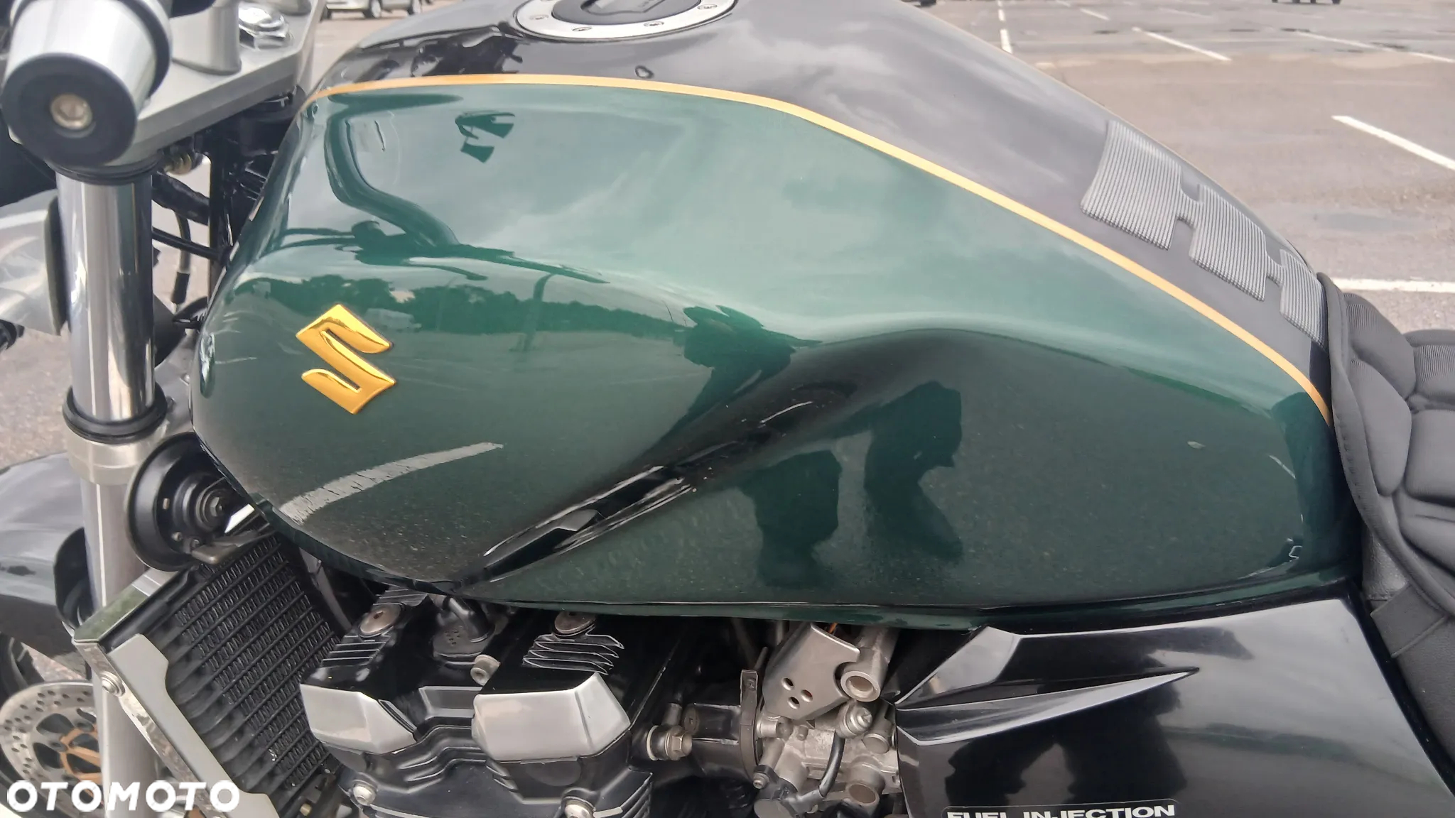 Suzuki GSX - 22