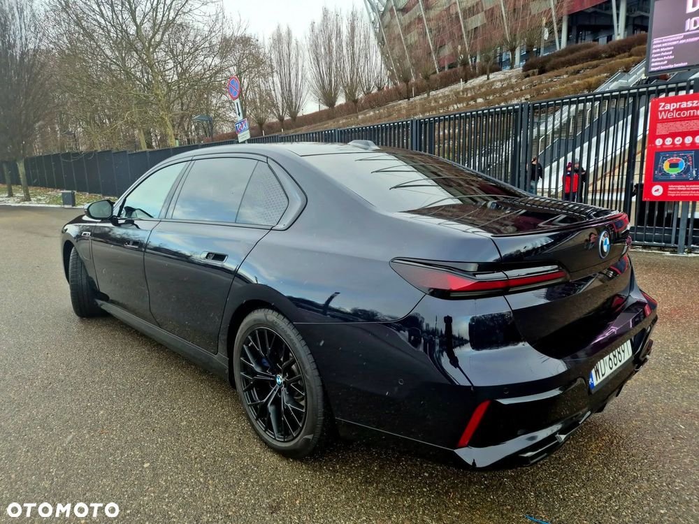 BMW Seria 7 M760e PHEV xDrive sport - 8