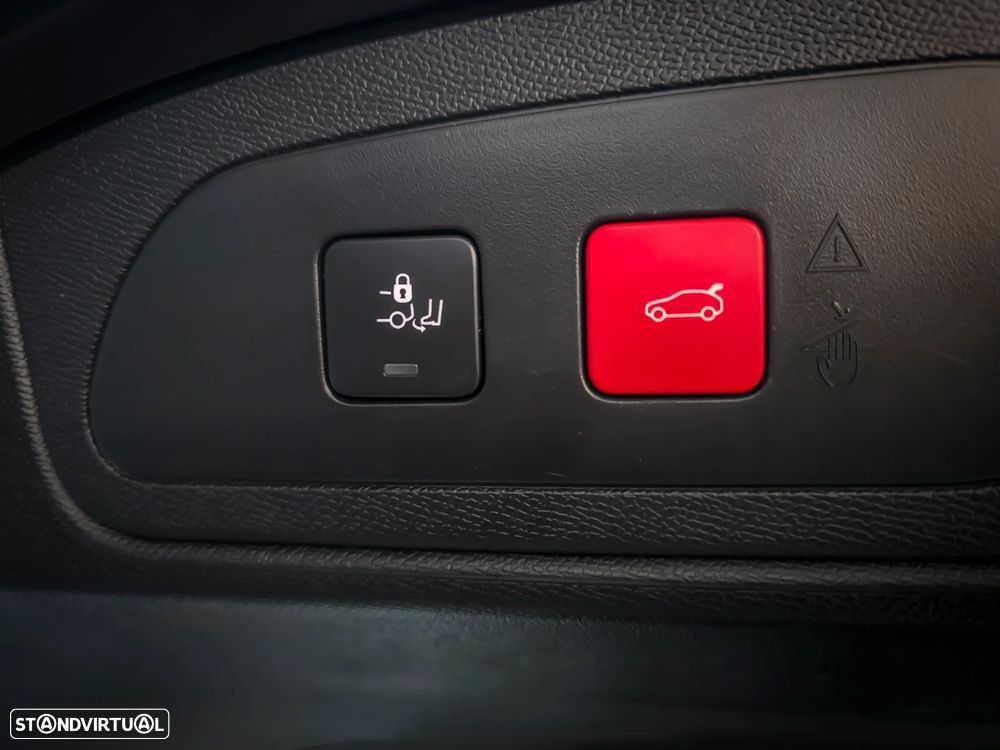 DS DS7 Crossback BlueHDI 130 Aut. Performance Line + - 38