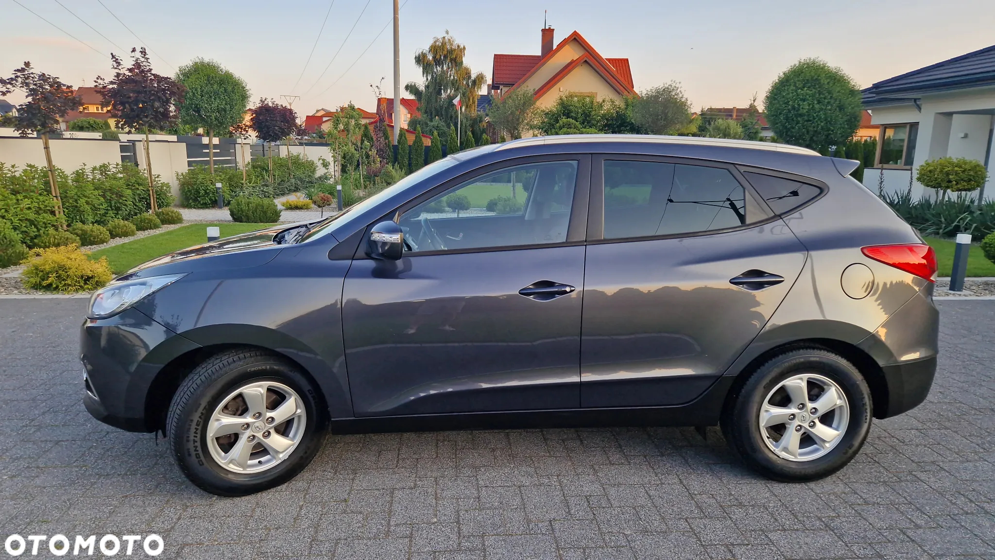 Hyundai ix35 2.0 CRDi Premium 2WD - 2