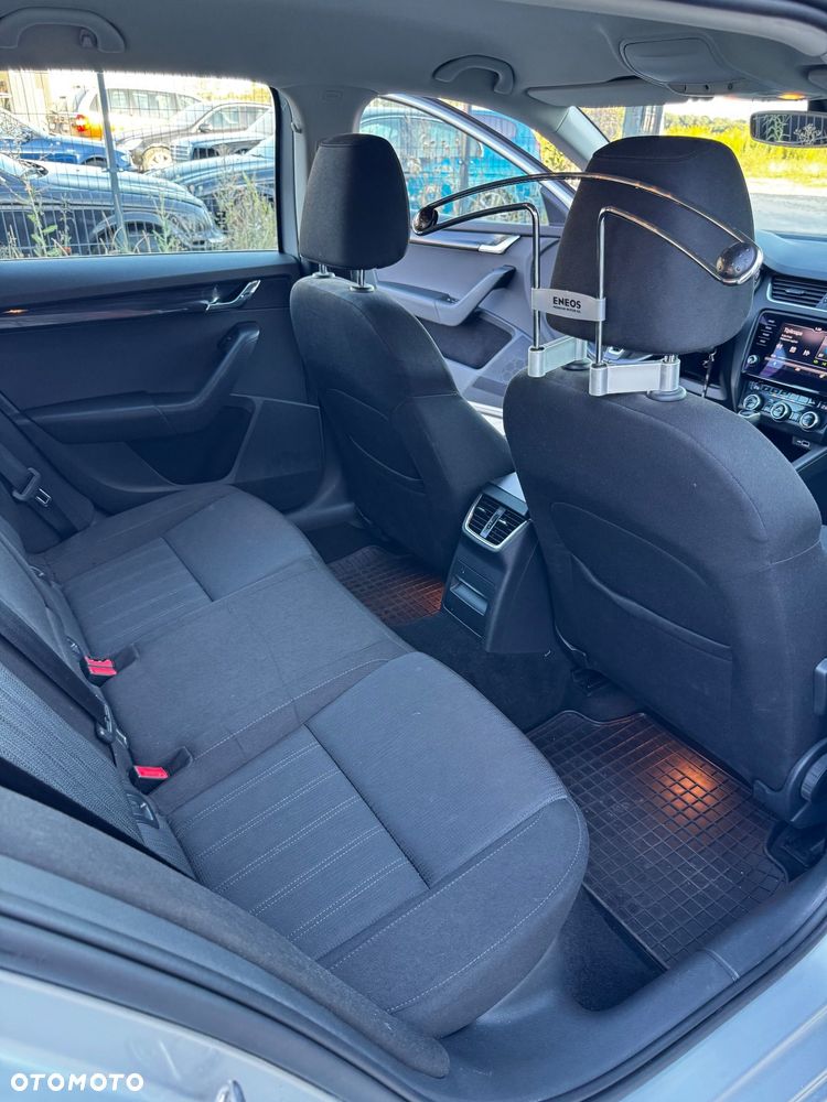 Skoda Octavia 2.0 TSI Style DSG - 13
