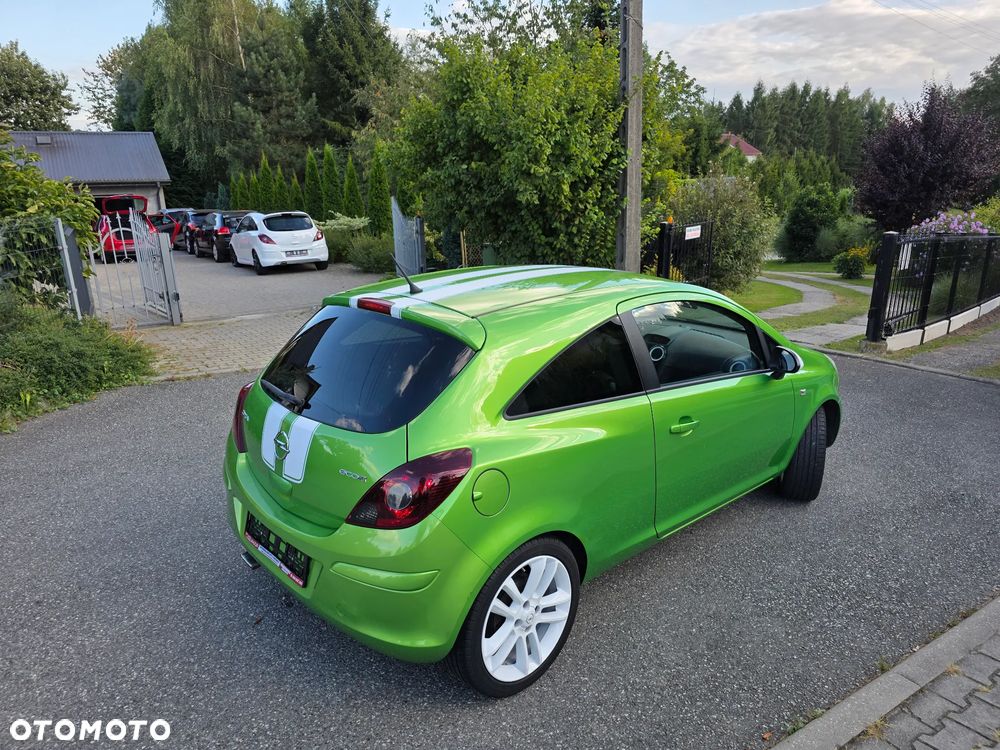 Opel Corsa 1.4 16V Color Edition - 33