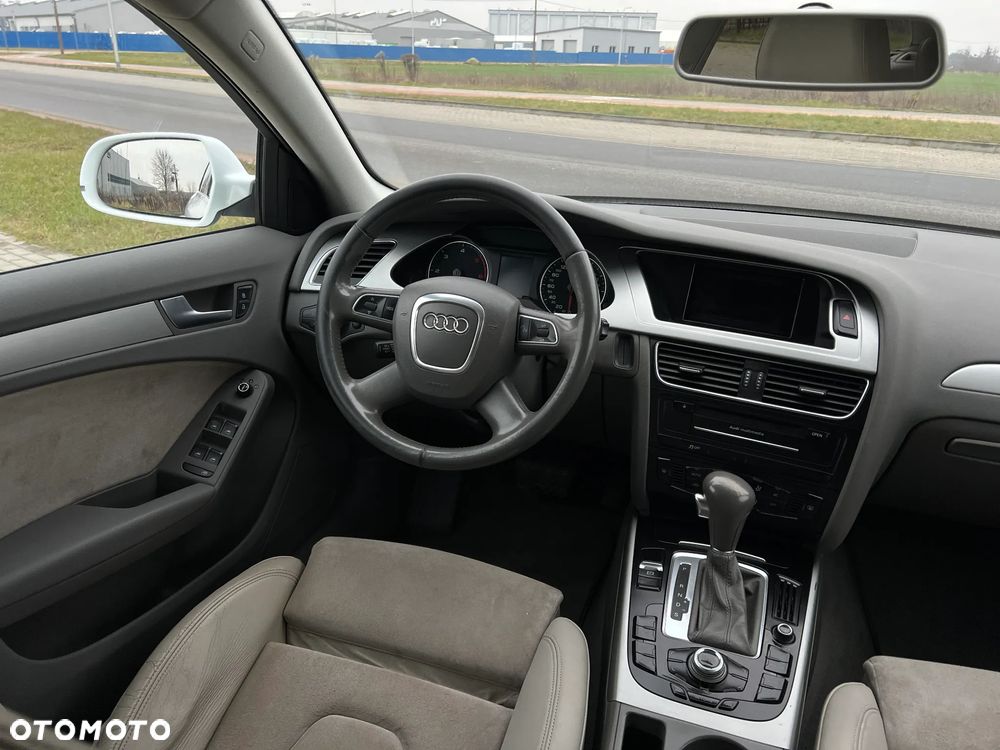 Audi A4 Avant 2.0 TDI DPF multitronic Ambition - 15