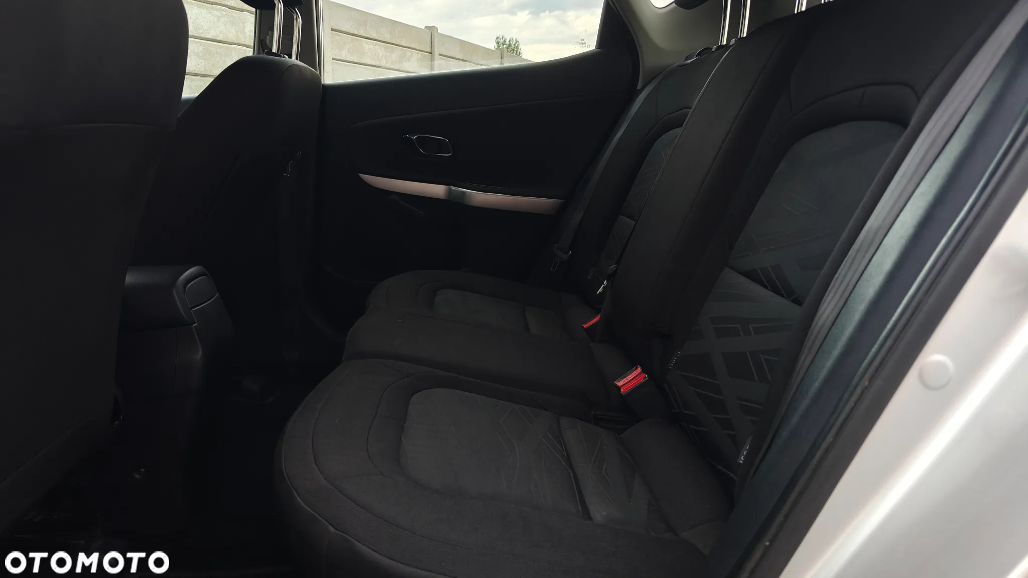 Kia Ceed Cee'd 1.4 CRDi M - 27