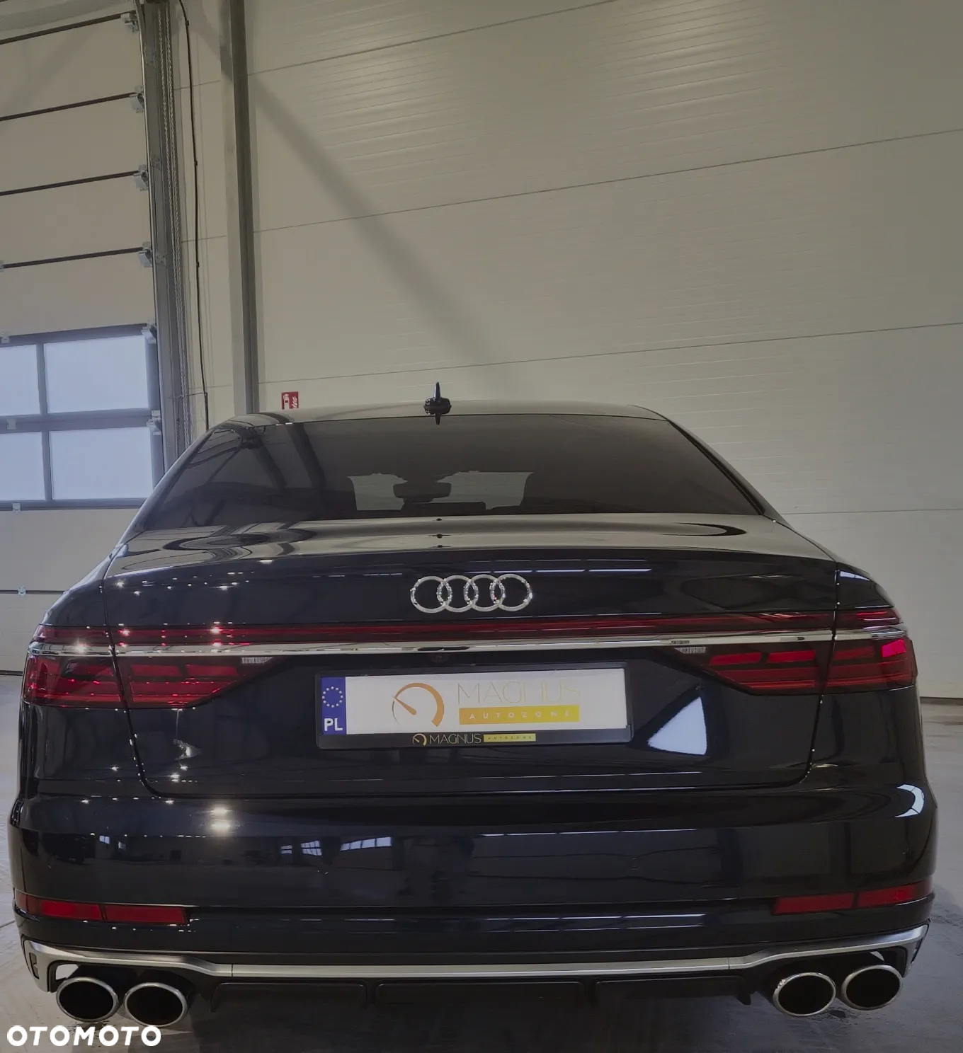 Audi S8 - 7