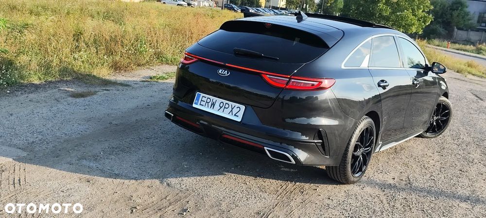 Kia ProCeed 1.6 CRDi GT Line DCT - 11