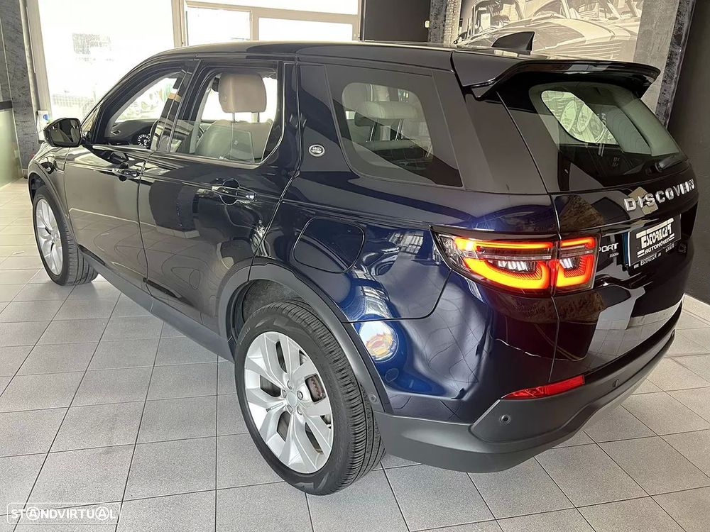 Land Rover Discovery Sport 1.5 I3 P300e AWD SE - 4