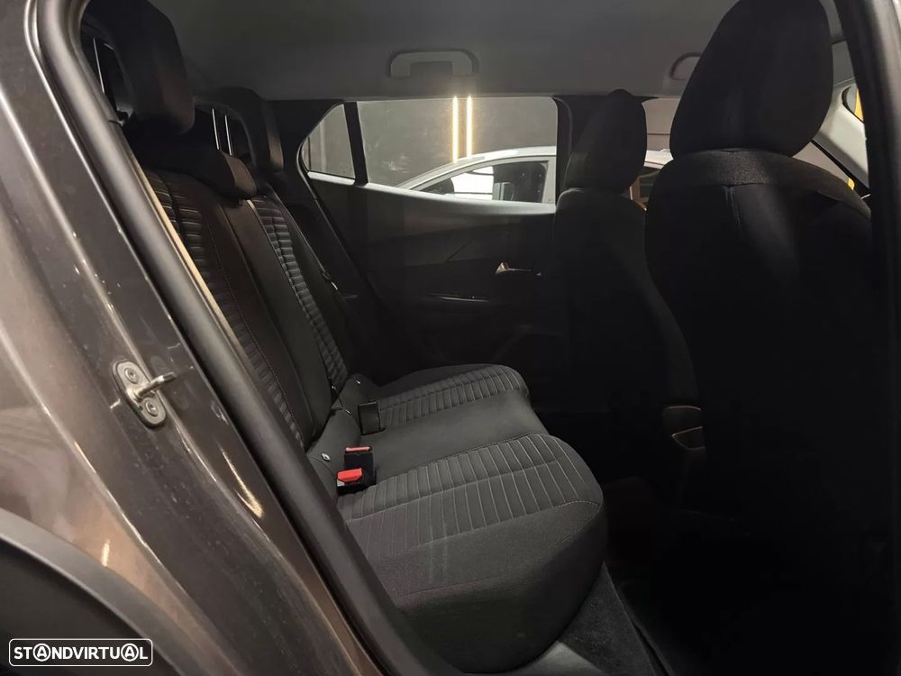 Peugeot 2008 1.2 PureTech Active Pack EAT8 - 23
