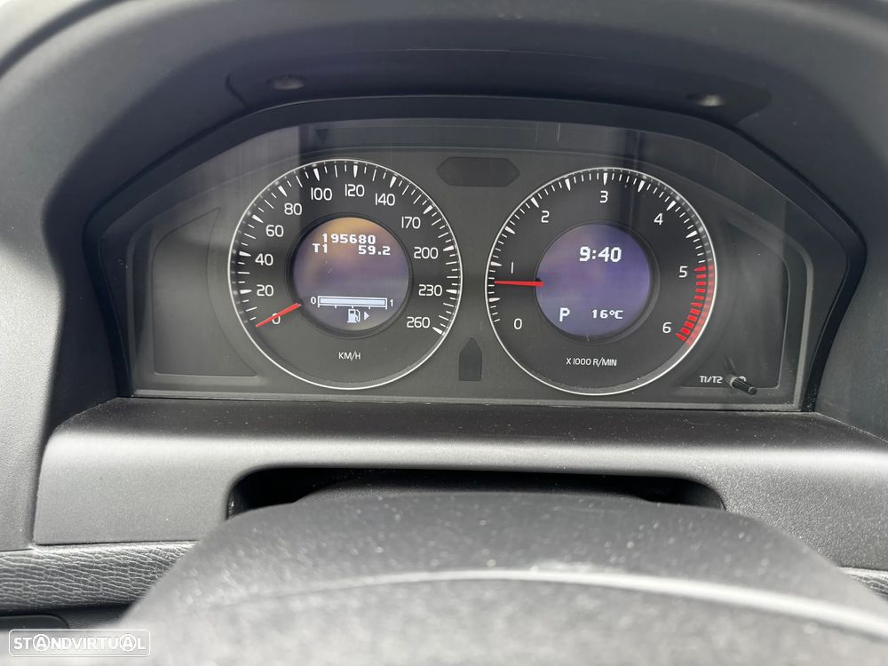 Volvo XC 60 2.0 D3 Geartronic - 3