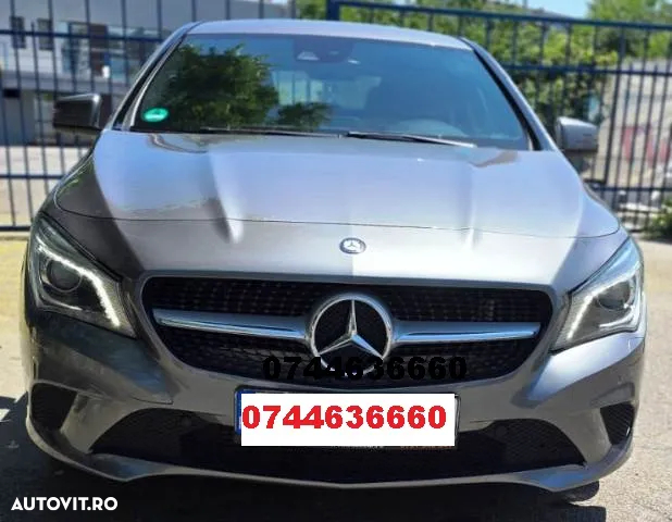 Mercedes-Benz CLA 180 7G-DCT - 2