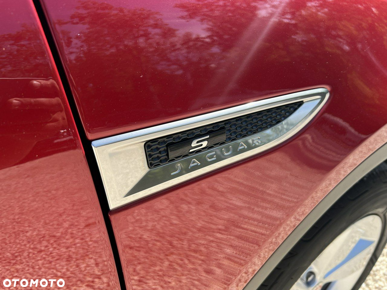Jaguar E-Pace - 26