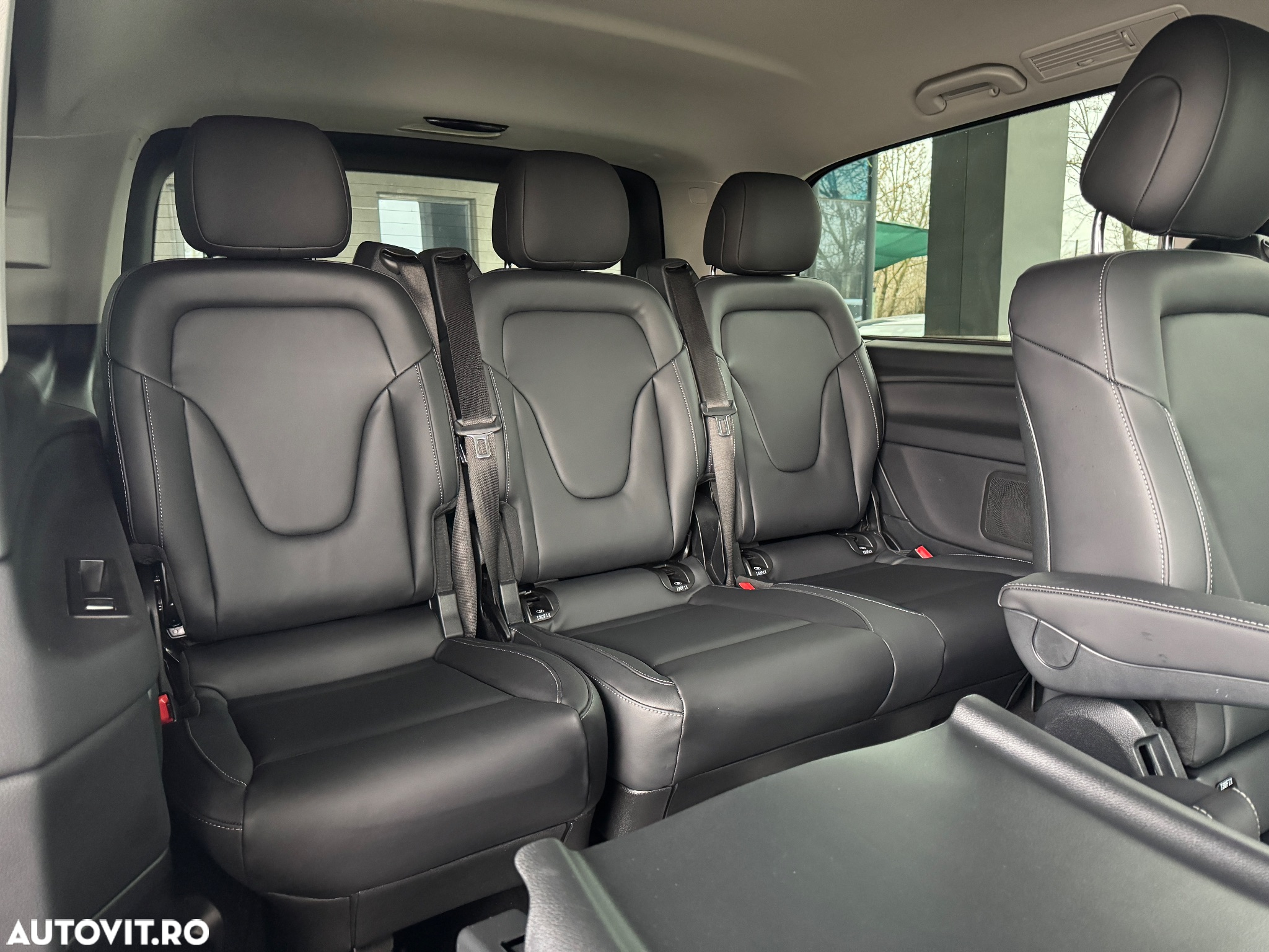 Mercedes-Benz V 300 d lang 4Matic 9G-TRONIC Avantgarde Edition 2020 - 25