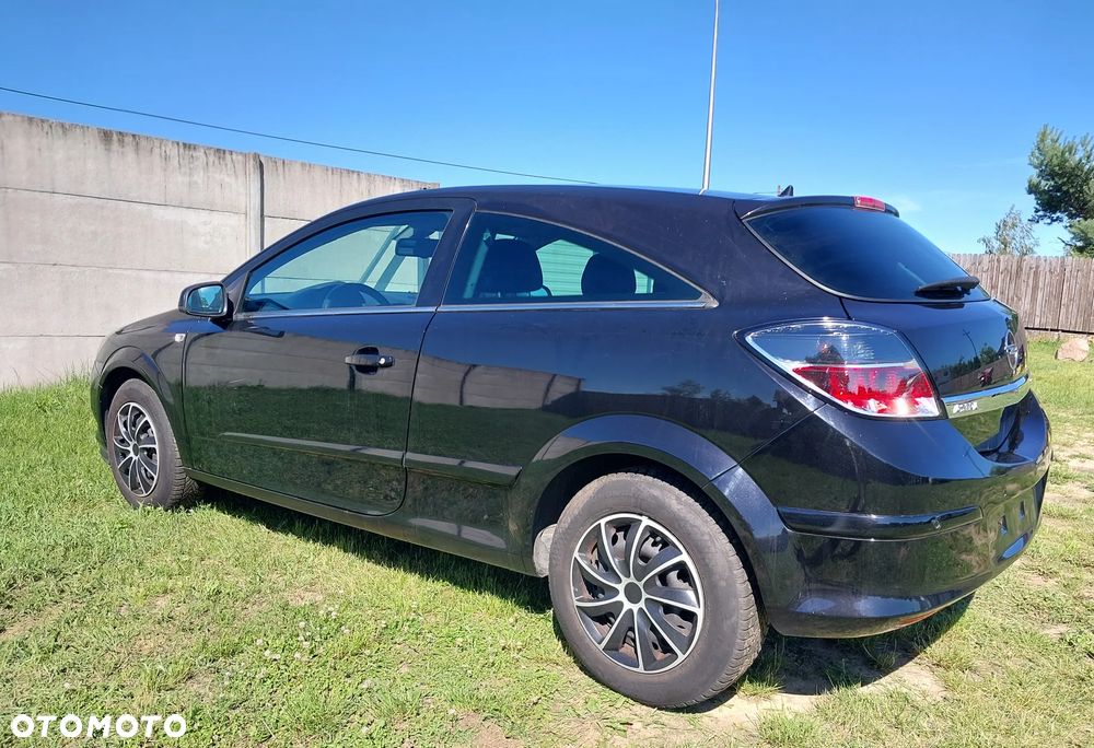 Opel Astra 1.6 Catch me - 2